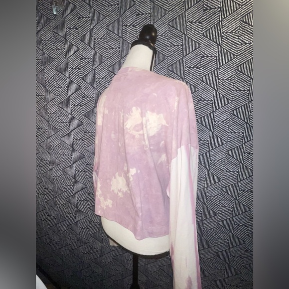 3/$10 NWOT 𝗖𝗛𝗡𝗚𝗘 long sleeve crop top - Picture 7 of 16